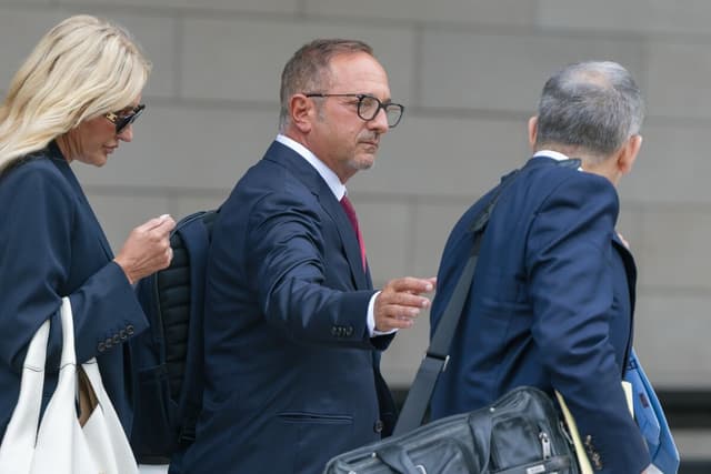 Andrew Left’s Cronos Short Report Cited in Trial Over Cannabis Stock Selloff - Bloomberg